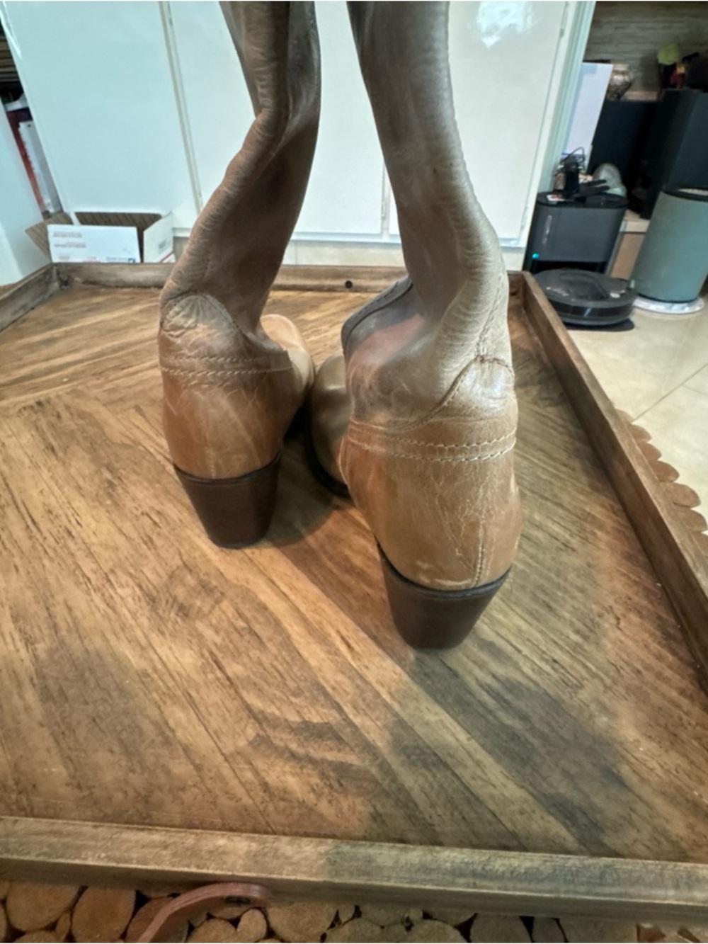 Classic Tall Women's Leather Frye Boots size 9 - Picture 12 of 16